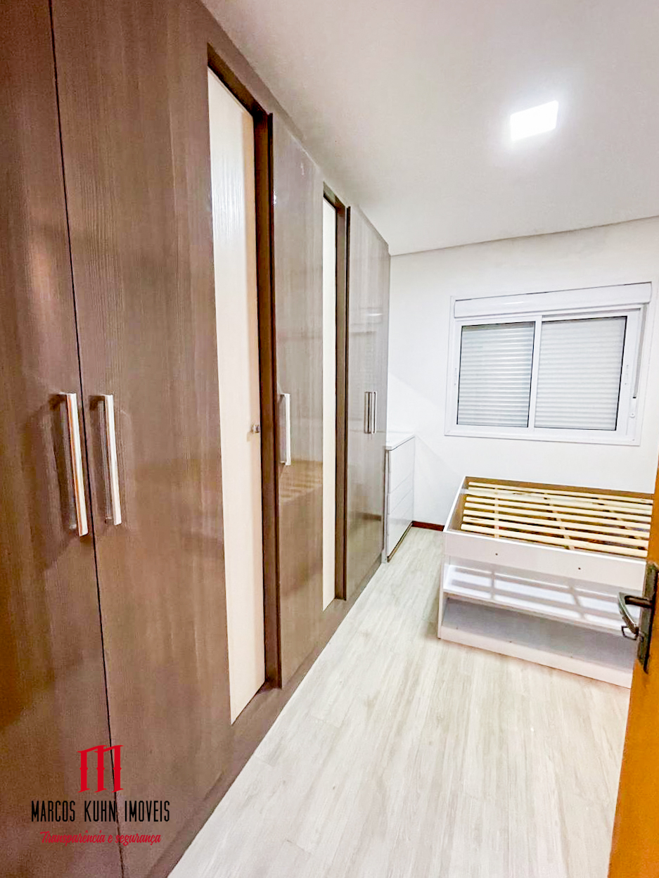 d723ab32-3465-496c-81bd-e00281311c3d